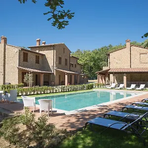Borgo Poggiardelli , Montepulciano Stazione Italia